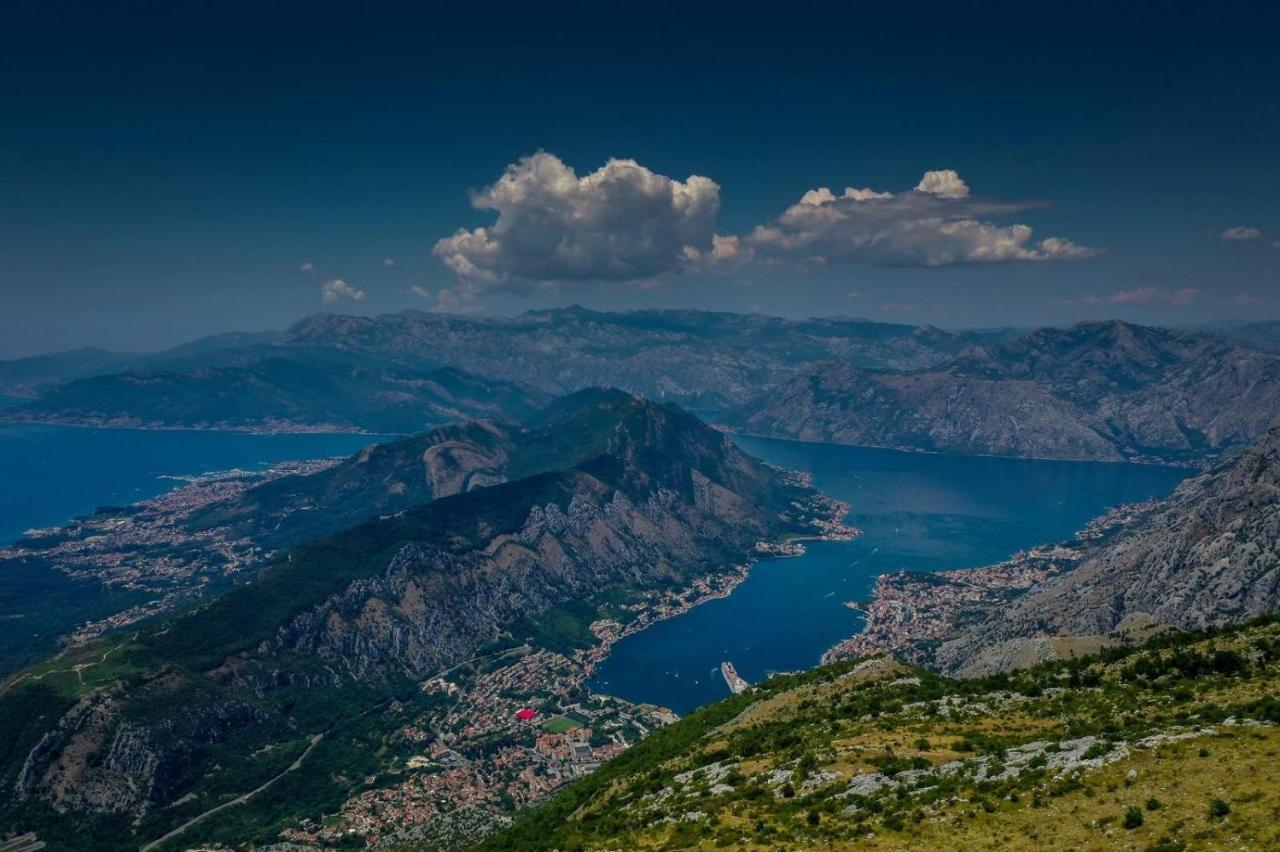 Apartment Matea Kotor Exteriér fotografie